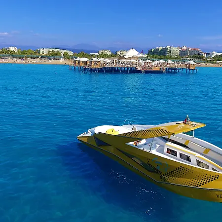 Resort Vonresort Golden Coast & Aqua 5*