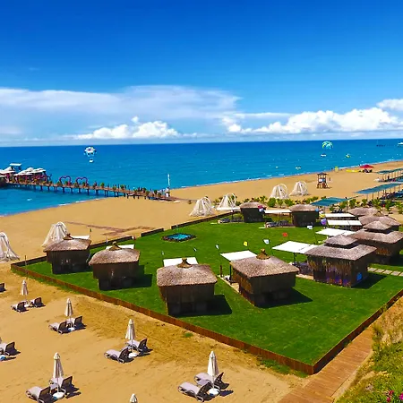 Vonresort Golden Coast & Aqua 5* Side